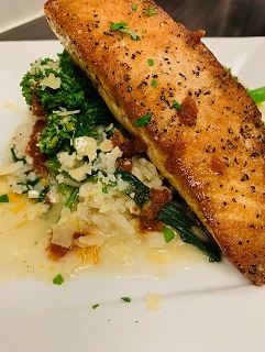 Order Pan Roasted Fillet of Salmon food online from Casa Italiana store, Richmond on bringmethat.com