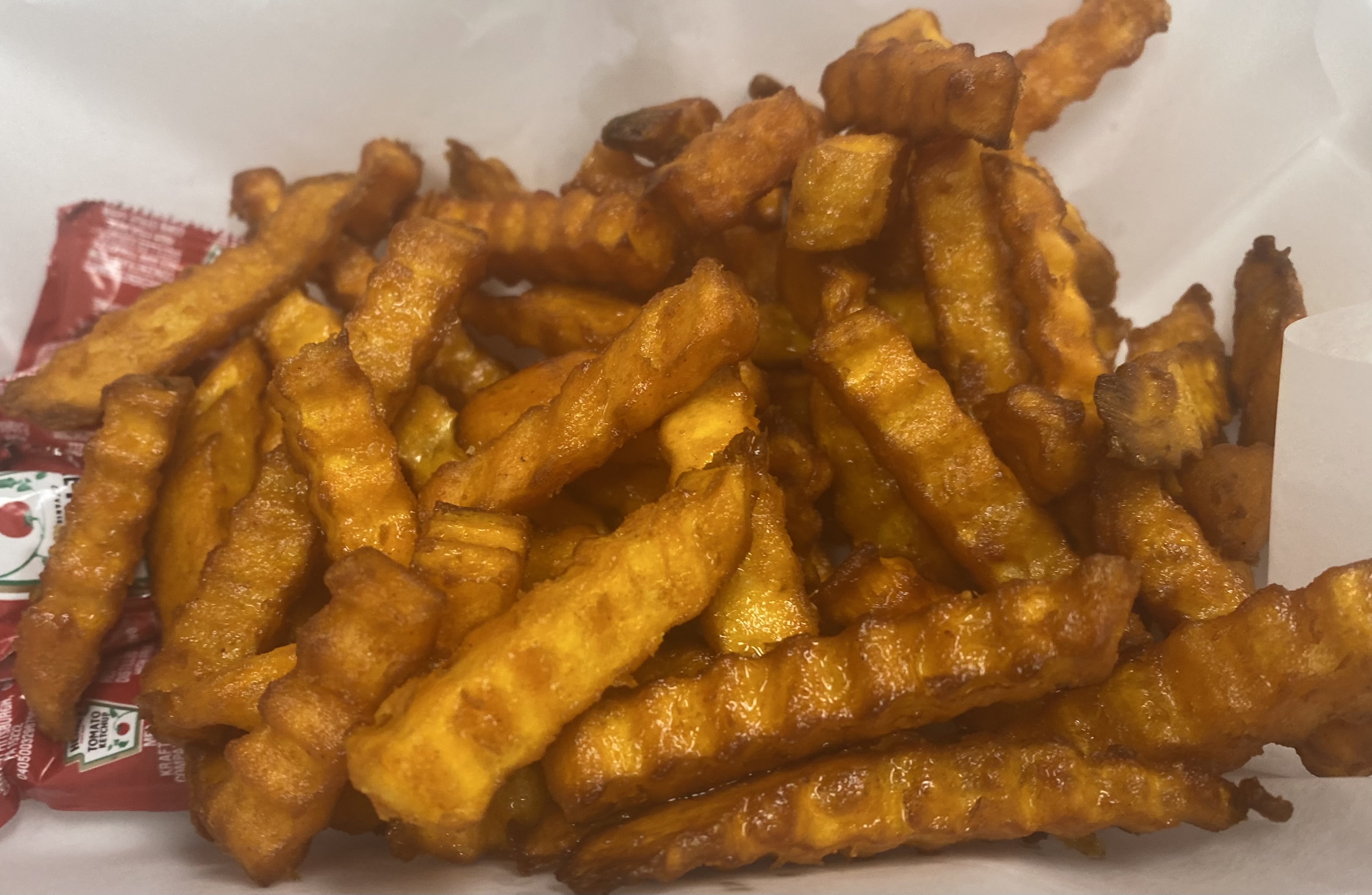Order Sweet Potato Fries food online from Luisa's Italian Pizzeria store, Manchester on bringmethat.com