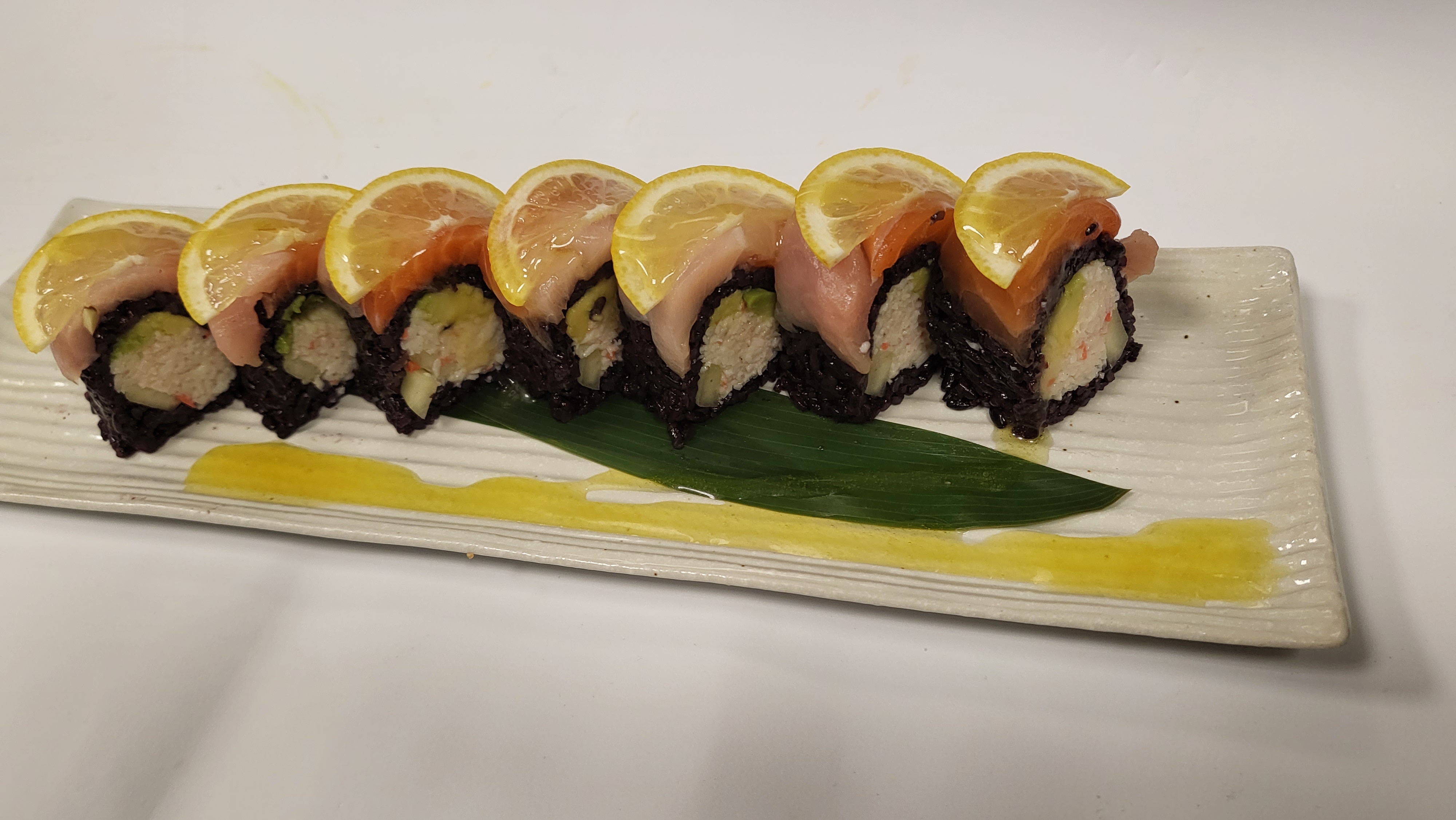 Order Lemon Black rice roll food online from Sushi Tanuki store, Las Vegas on bringmethat.com
