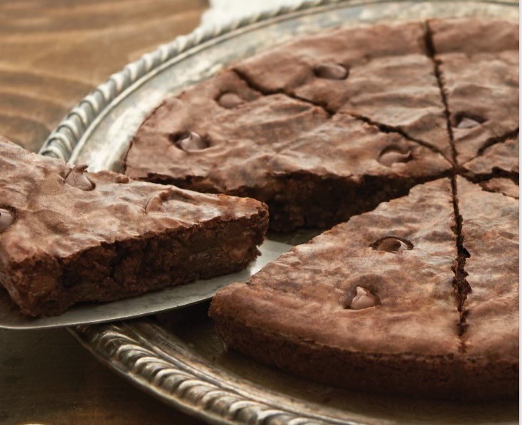 Order Pizza Brownie food online from Pine Knob Pizzeria and Catering store, Clarkston on bringmethat.com