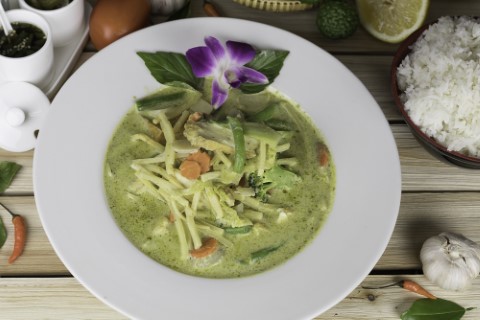 Order 57. Green Curry food online from Thai Rama store, Phoenix on bringmethat.com