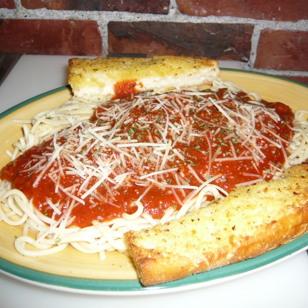 Order Spaghetti Marinara food online from Romios Pizza & Pasta store, Everett on bringmethat.com