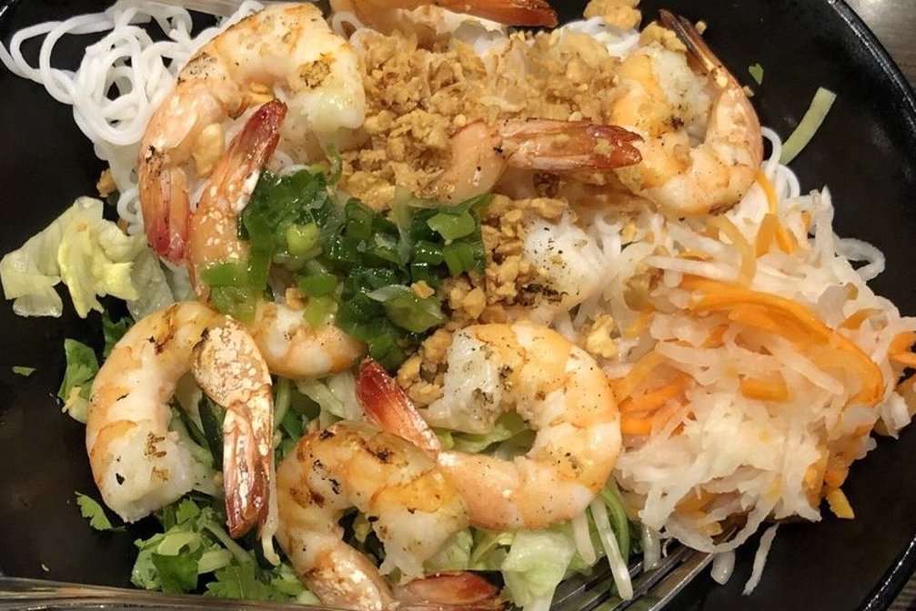 Order 38 - BBQ Shrimp with Vermicelli - 燒蝦米粉 - Bún Tôm Nướng food online from Pho Element store, San Mateo on bringmethat.com