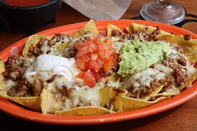 Order Nachos food online from Si Señor Authentic Mexican Restaurant store, Cleveland on bringmethat.com