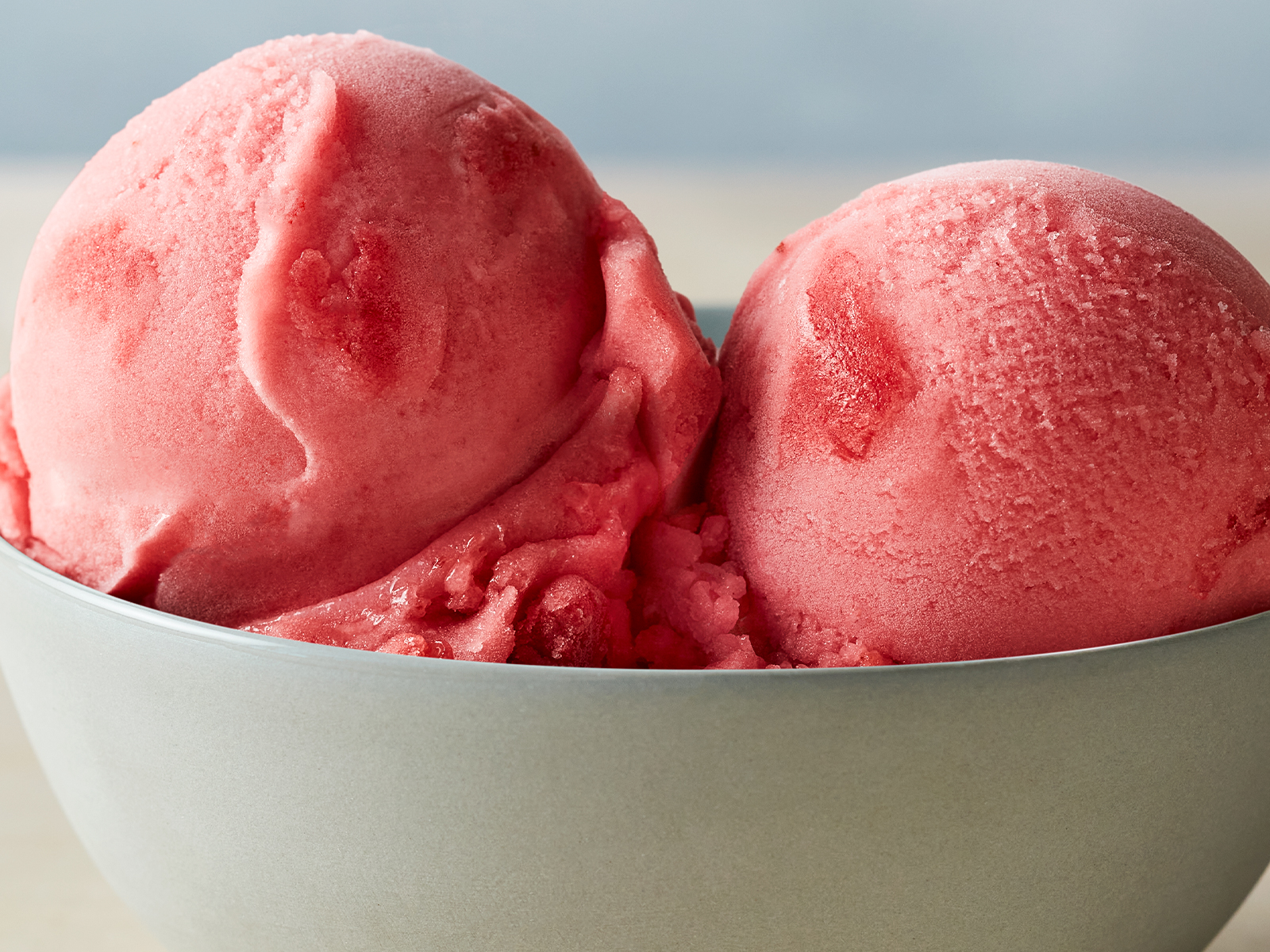 Order Strawberry Sorbet food online from Häagen-Dazs store, Washington on bringmethat.com