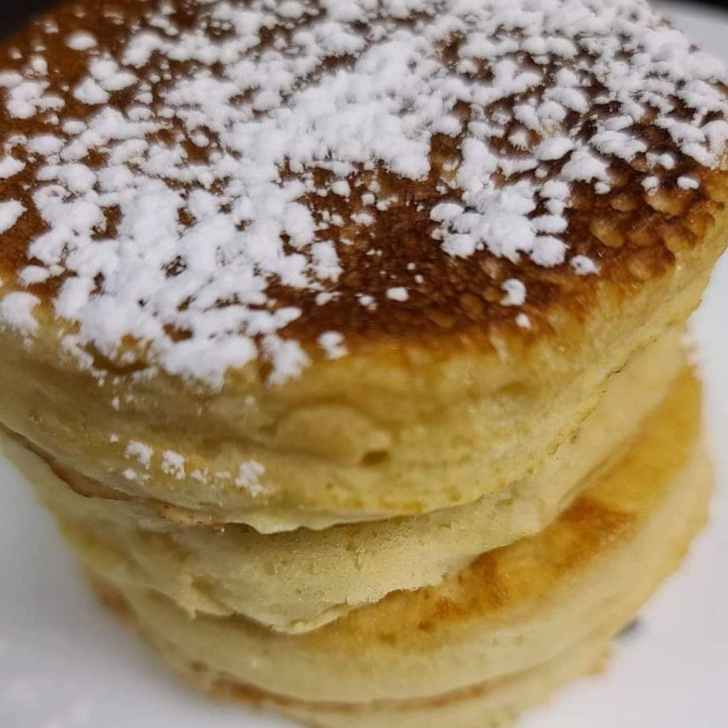 Order Al Carte Traditional Pancake food online from Cleveland Breakfast Club store, Cleveland on bringmethat.com