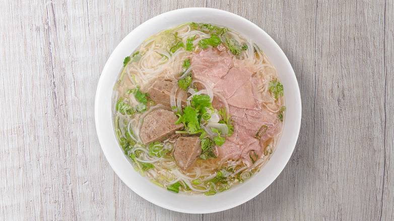 Order Steak and Meatball Pho food online from Pho Hoa store, Fort Bliss on bringmethat.com