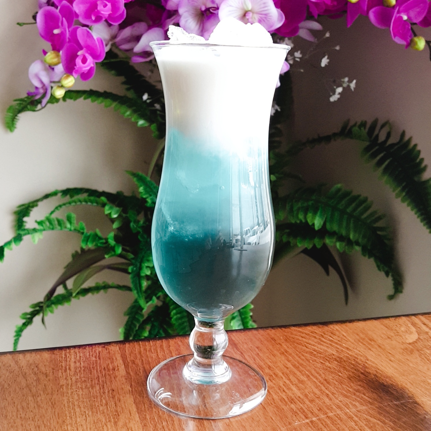 Order Blue Milk Butterfly Tea food online from Thai House Bistro store, Fenton on bringmethat.com