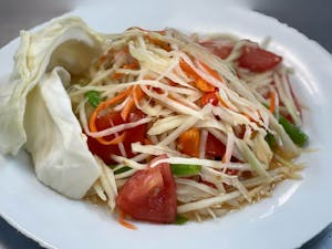 Order SA2. Papaya Salad food online from Thai Der store, Las Vegas on bringmethat.com