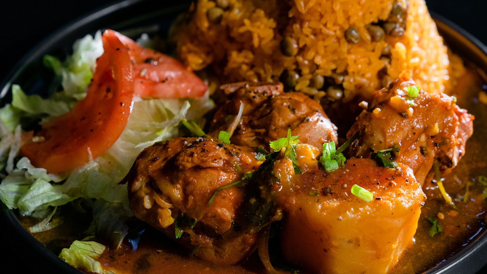 Order Pollo Guisado food online from Ponce Resturant store, Chicago on bringmethat.com
