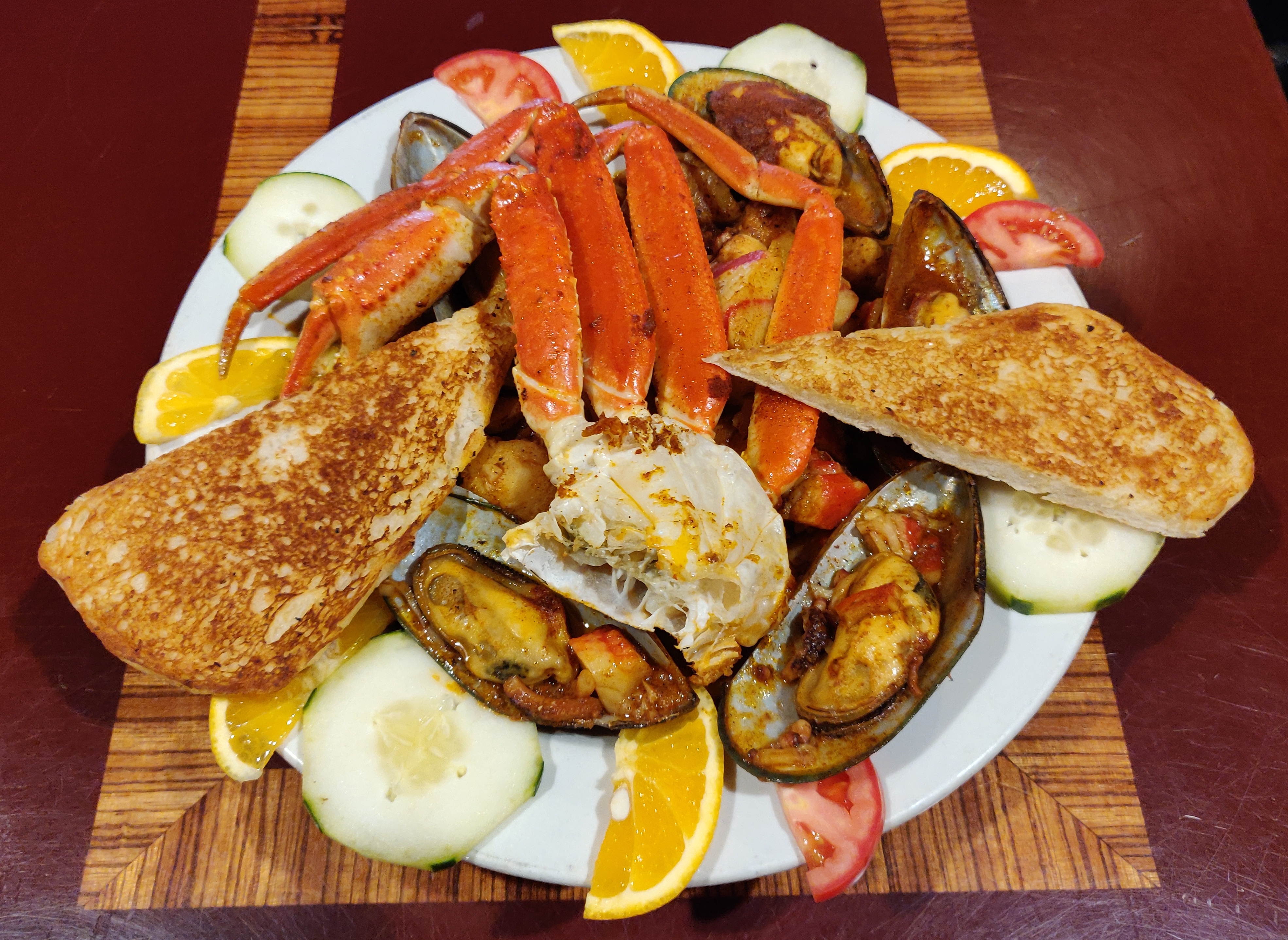 Order Seafood Platter (Chapuzon de Mariscos) food online from El Ranchito store, Chicago on bringmethat.com