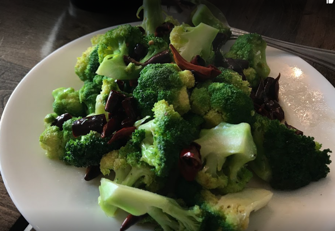 Order Sauteed Broccoli with Fresh Garlic food online from Enchanted Szechuan store, Norwalk on bringmethat.com