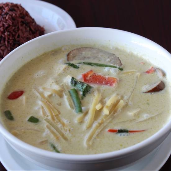 Order Green Curry food online from Green Leaves Vegan store, Los Angeles on bringmethat.com