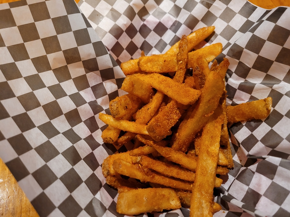 Order Fries: Cajun Spiced food online from JJ Twigs Pizza Pub store, Palatine on bringmethat.com