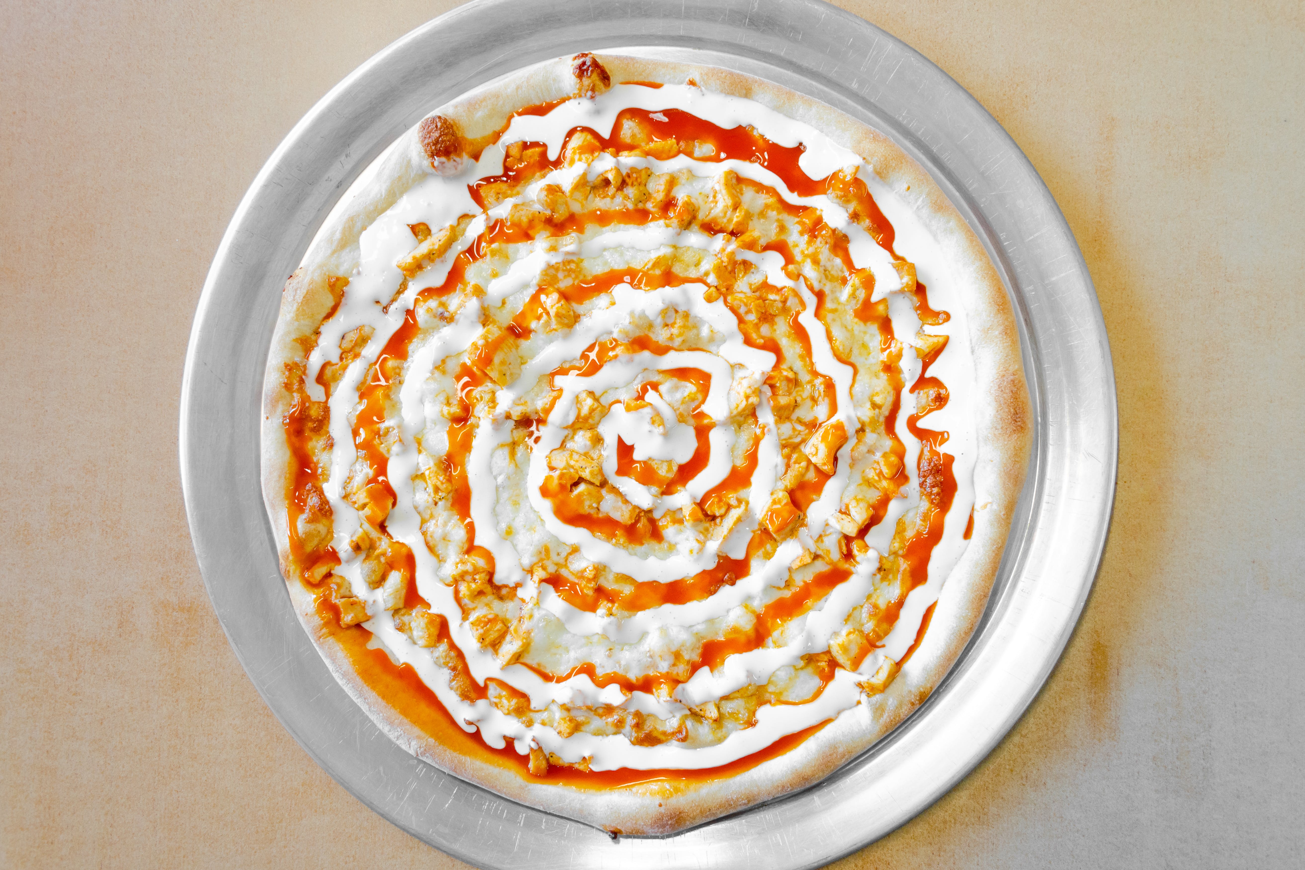 Order Buffalo Chicken Pizza - Small 12'' food online from Ranchito Pizzeria & Mexican Restaurant store, Fords on bringmethat.com