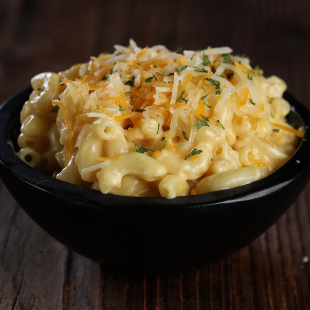 Order Mac & Cheese food online from Wild Wild Wings store, Lawrenceville on bringmethat.com