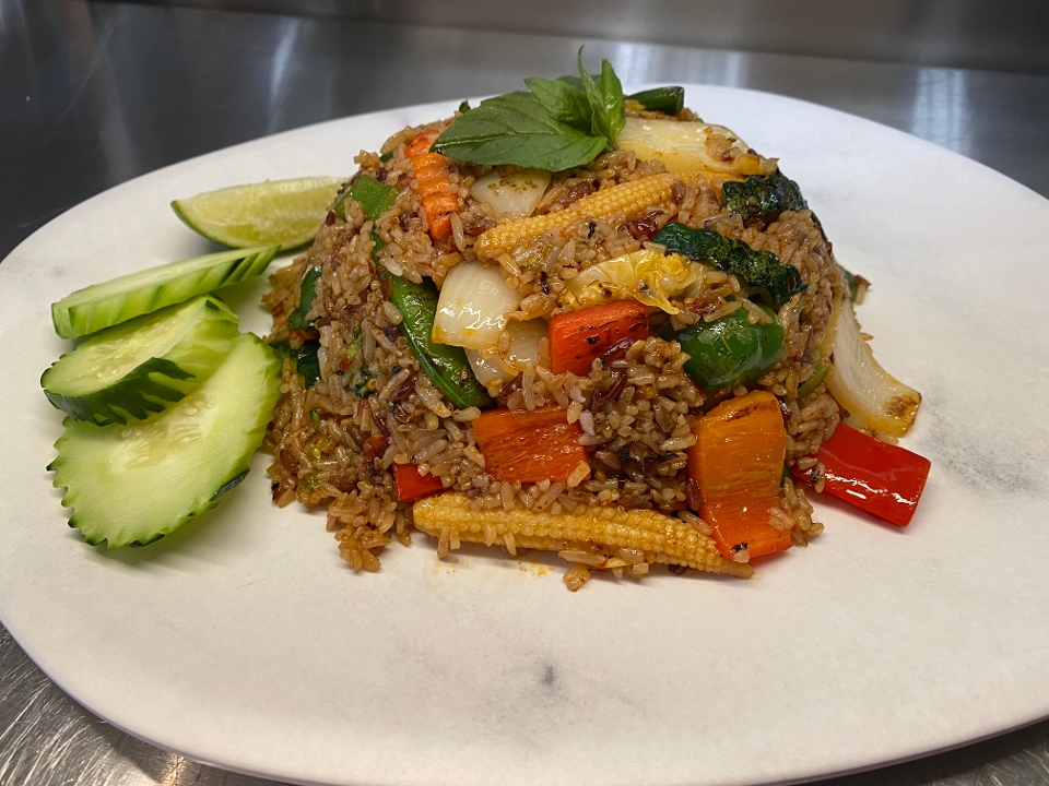 Order SPICY FRIED RICE food online from Aaharn 56 Thai Cuisine store, San Diego on bringmethat.com