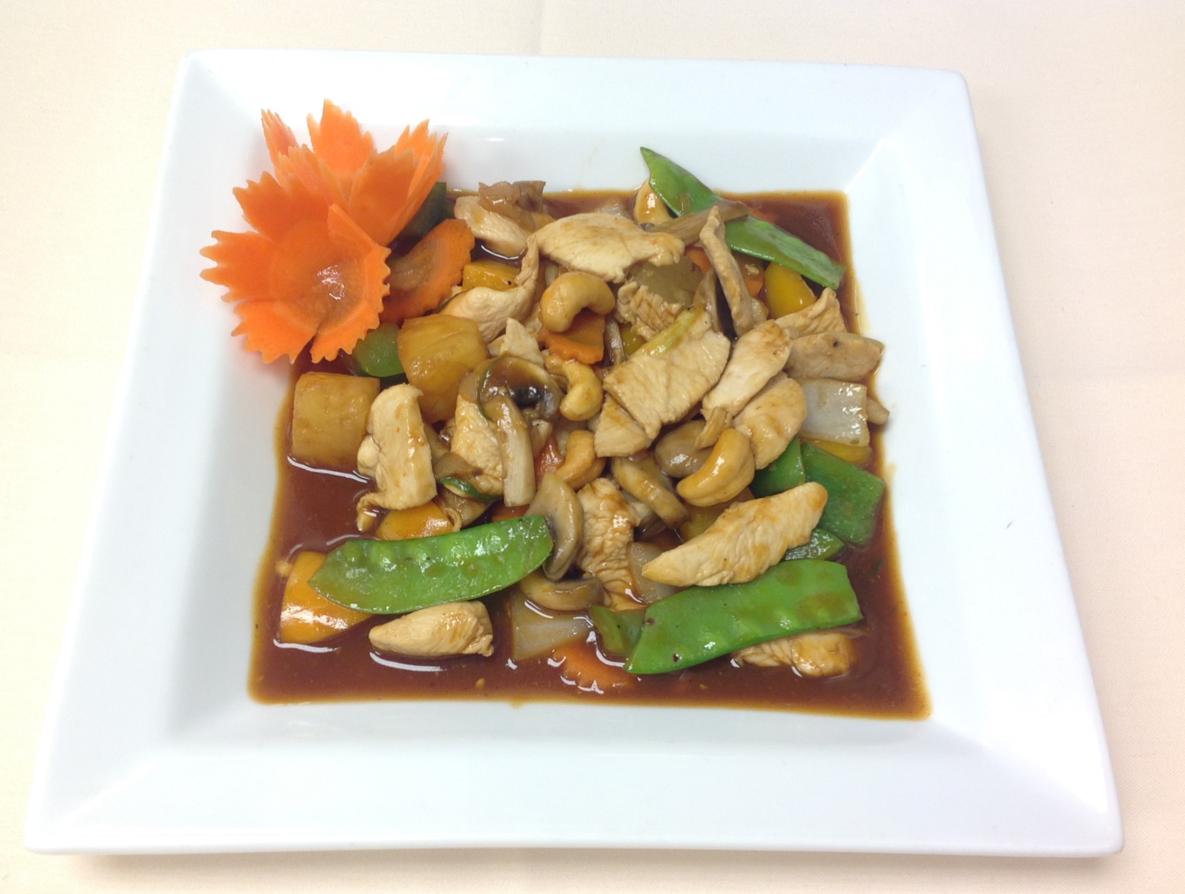Order 32. Cashew food online from Nine classic thai cuisine store, Chicago on bringmethat.com