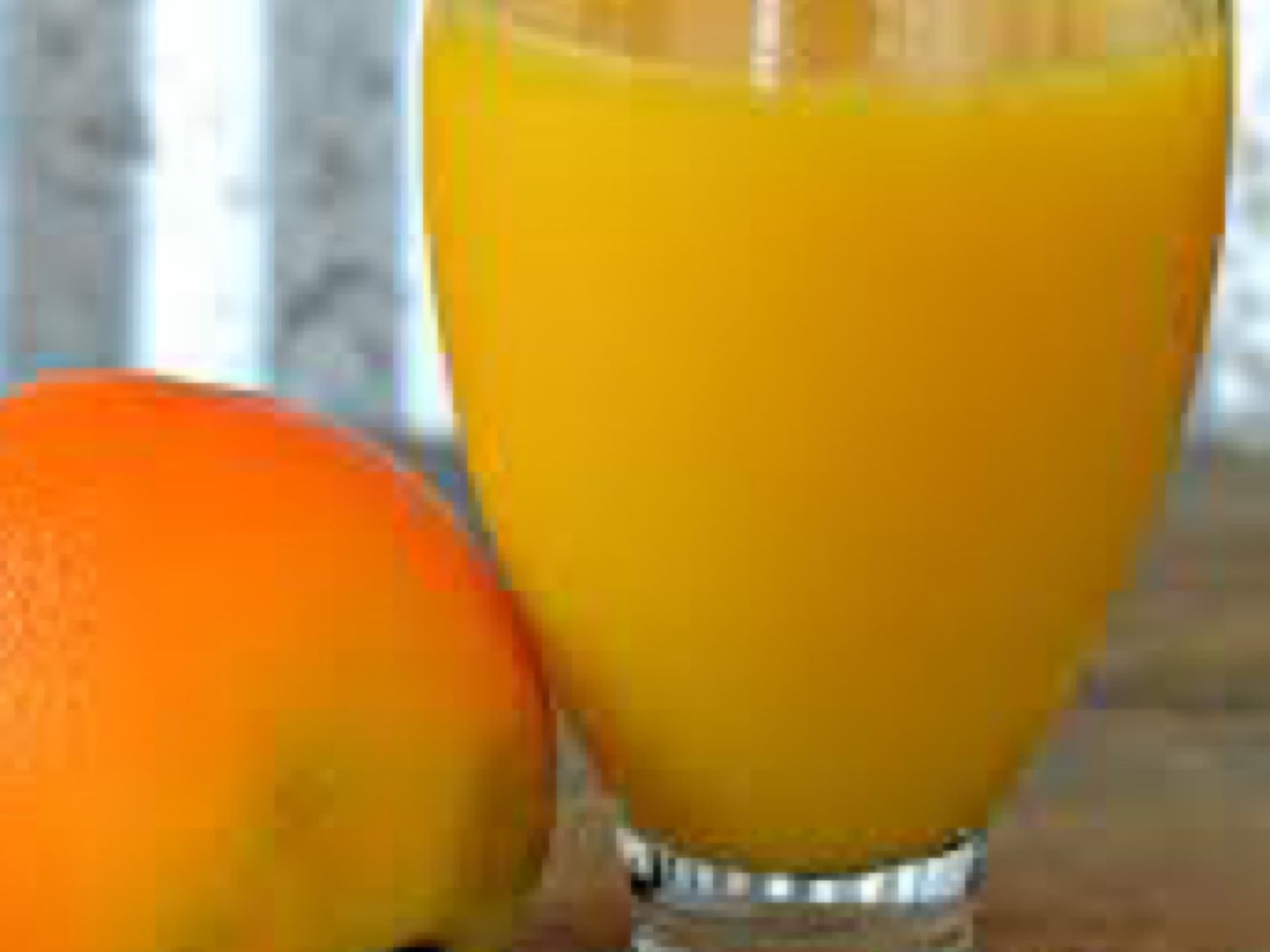 Order Freshly Squeezed Orange Juice food online from Madison Cafe & Grill store, Creskill on bringmethat.com