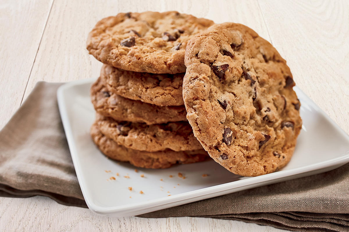 Order Ghirardelli Chocolate Chip Oatmeal Cookie food online from Rubio's store, Denver on bringmethat.com