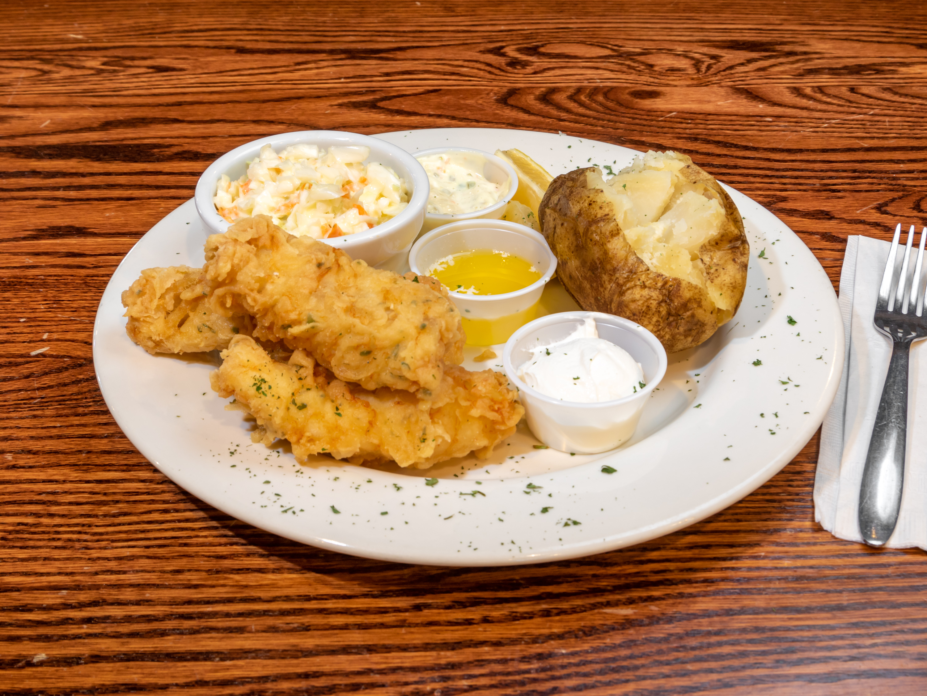 Order Fried Cod Dinner food online from Murphy Pub & Grill store, Rockford on bringmethat.com