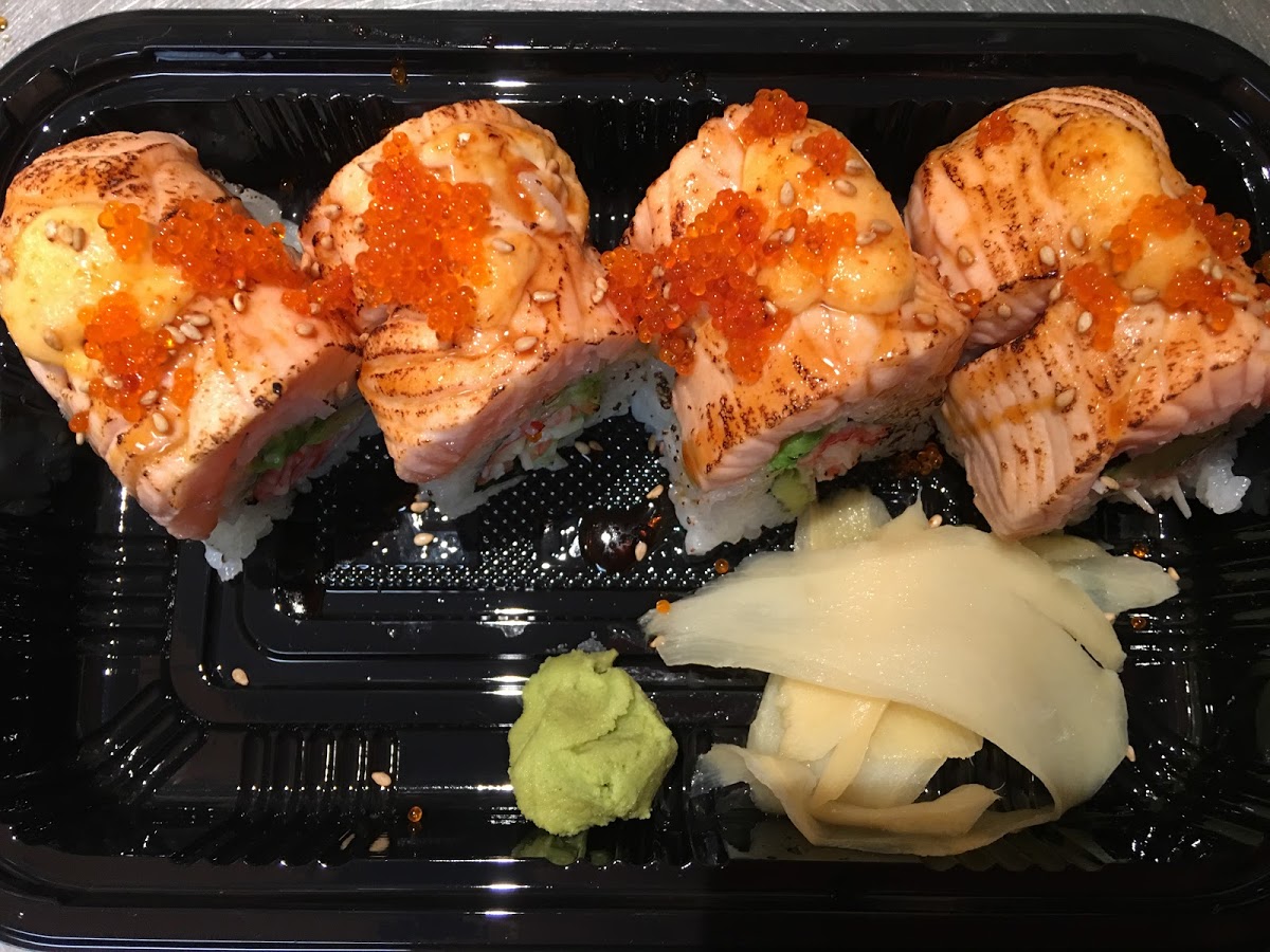 Order 53. Lion King Roll food online from Sushi Kinta store, San Francisco on bringmethat.com
