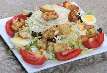 Order Garden Salad food online from Zeppe's Pizzeria of Perry Twp Painsville store, Painesville on bringmethat.com