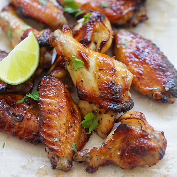 Order THAI CHICKEN WINGS food online from Yummy thai store, New York on bringmethat.com