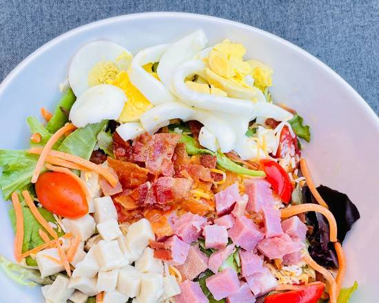 Order Chef Salad food online from Honeycutt Coffee store, Maricopa on bringmethat.com