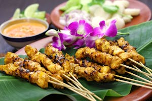 Order Chicken Satay food online from Kira asian bistro & sushi bar store, Armonk on bringmethat.com