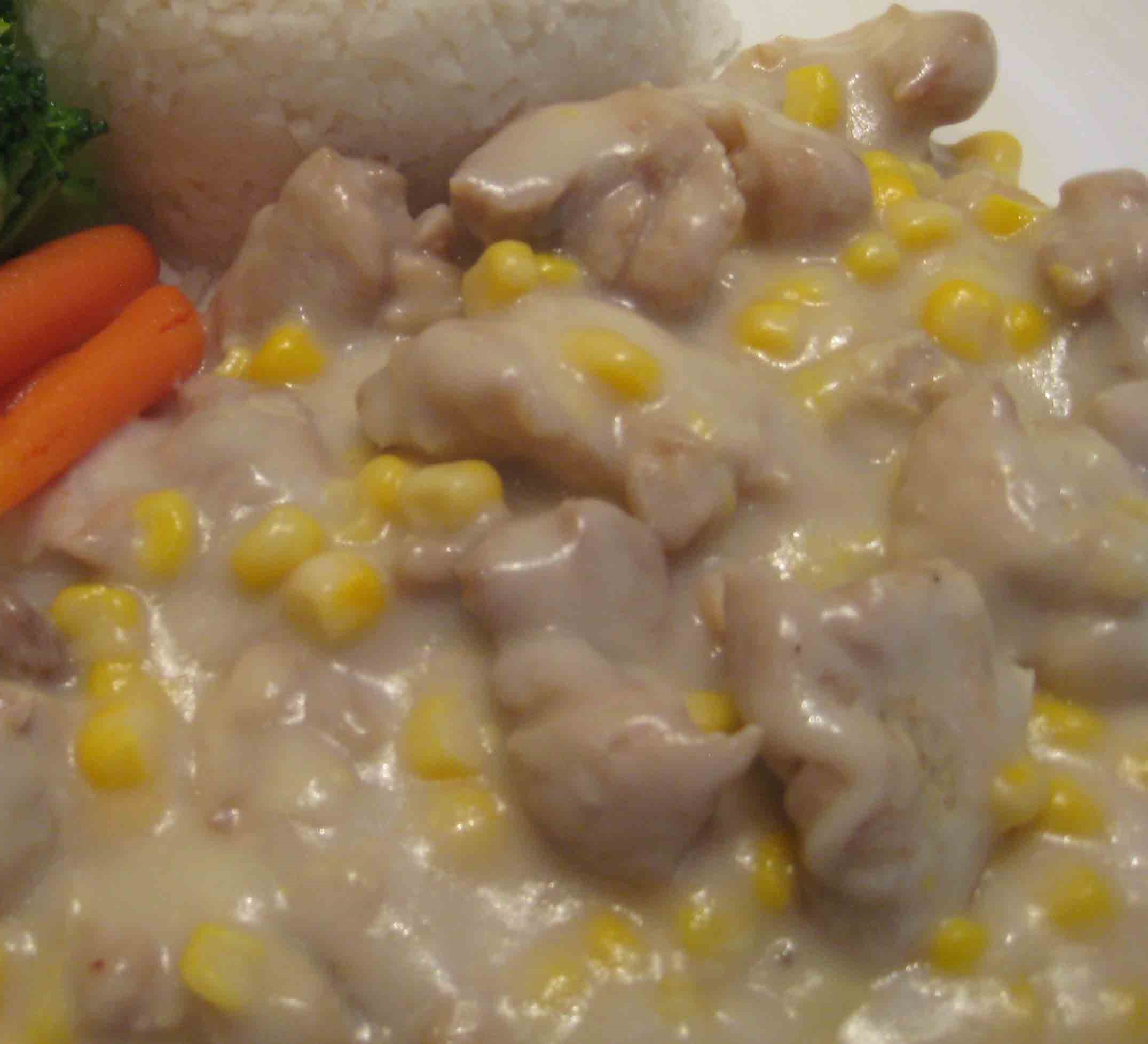 Order Chicken with Sweet Corn Sauce Plate 粟米雞球 food online from Street Food Cafe store, San Mateo on bringmethat.com