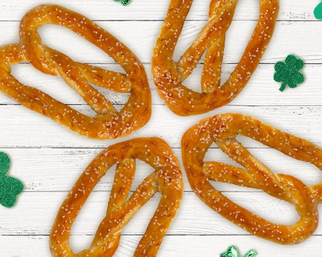 Order Pack of 4 Pretzels + 4 Dipping sauces!! food online from Pretzelmaker store, Victor on bringmethat.com