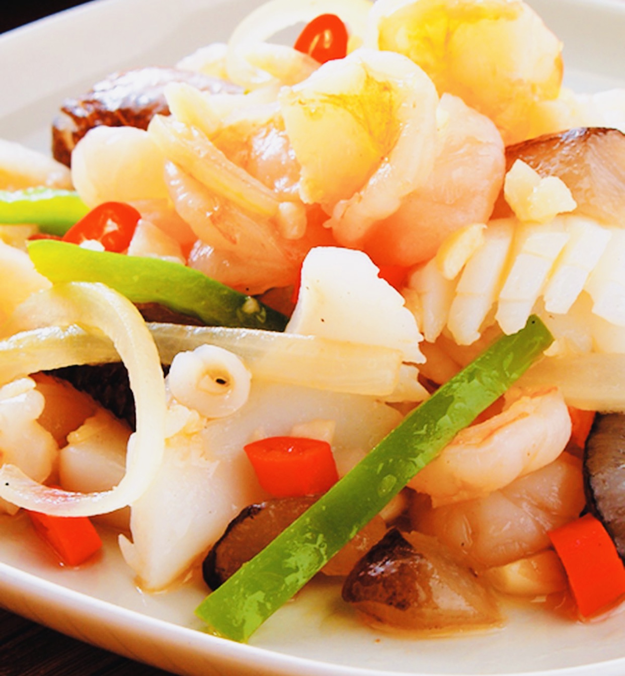 Order Seafood Delight food online from Tra Ling Oriental Cafe store, Boulder on bringmethat.com