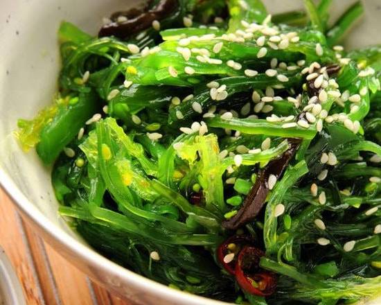Order Seaweed Salad food online from Dragon Palace store, Gresham on bringmethat.com