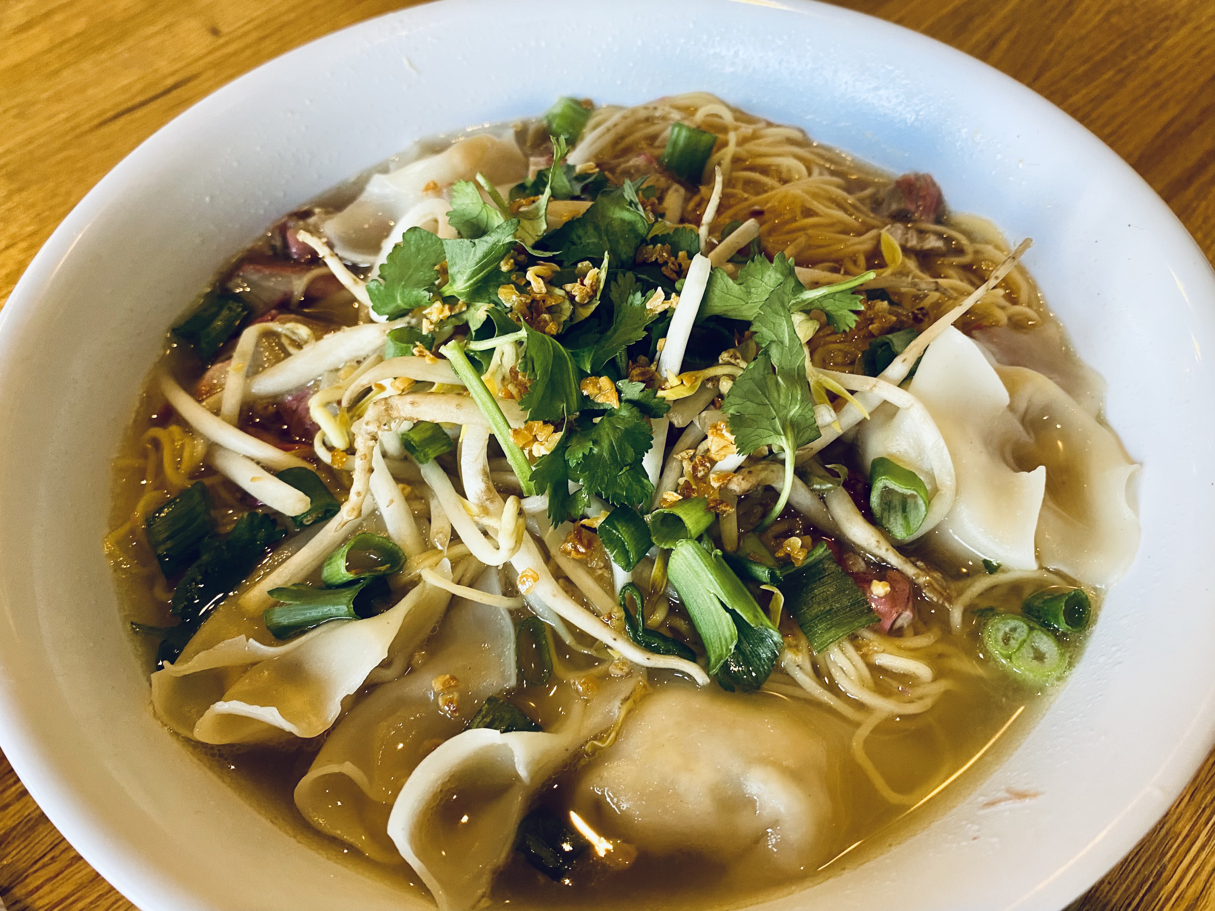 Order Bamee Kiew Soup food online from Thai Taste store, Carbondale on bringmethat.com