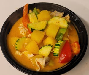 Order C-7. Pineapple Paradise Curry (Dinner) food online from Thai Smile store, Hamden on bringmethat.com