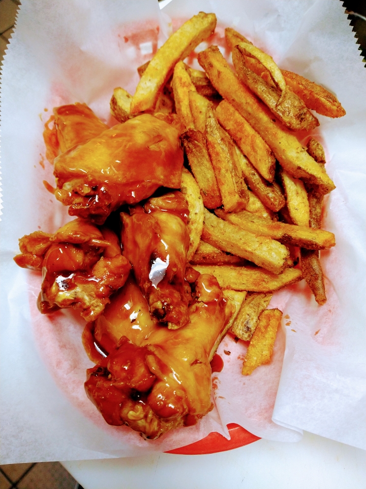 Order Wing Basket food online from Granby Grill store, Columbia on bringmethat.com
