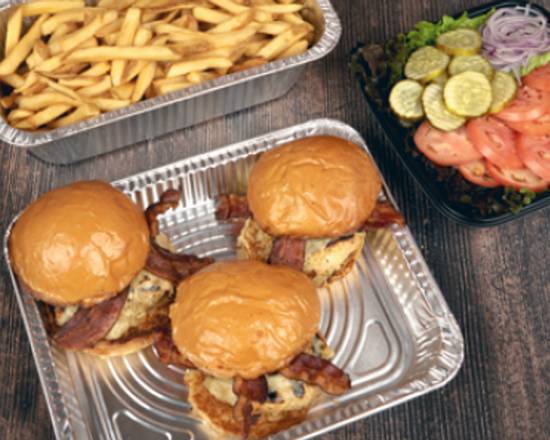 Order Chicken Sandwich Family Pack Small food online from Saltgrass Steakhouse store, Humble on bringmethat.com
