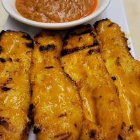 Order Satay Chicken  food online from Rice By Mama 2 store, Ventura on bringmethat.com