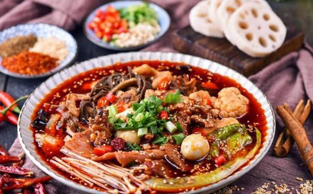 Order S11. Chongqing Spicy Hot Pot 重庆冒菜（麻辣烫） food online from Millions Of Milk Tea store, Columbus on bringmethat.com