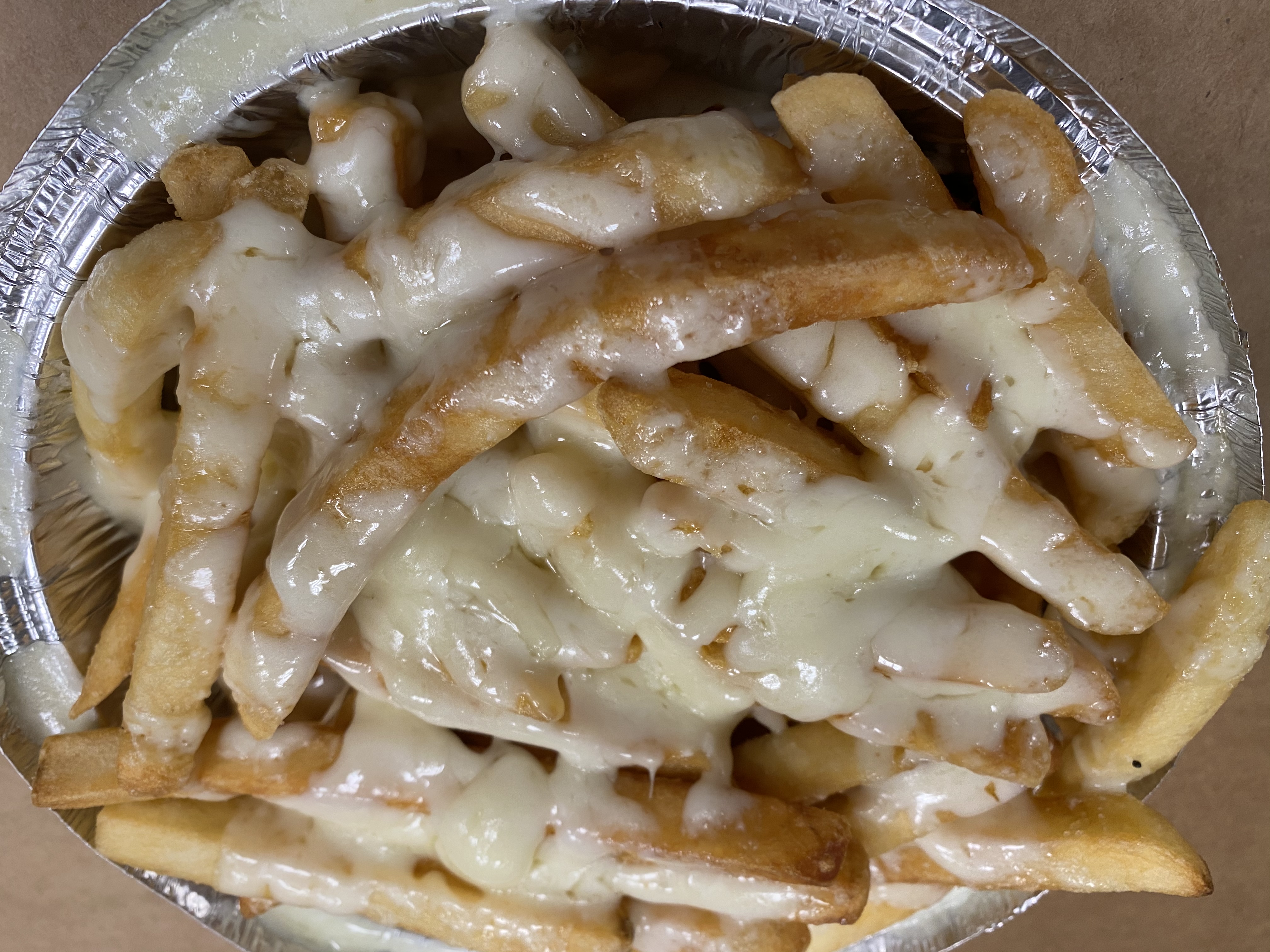 Order Cheesy Fries food online from Bravo Pizza store, Malden on bringmethat.com