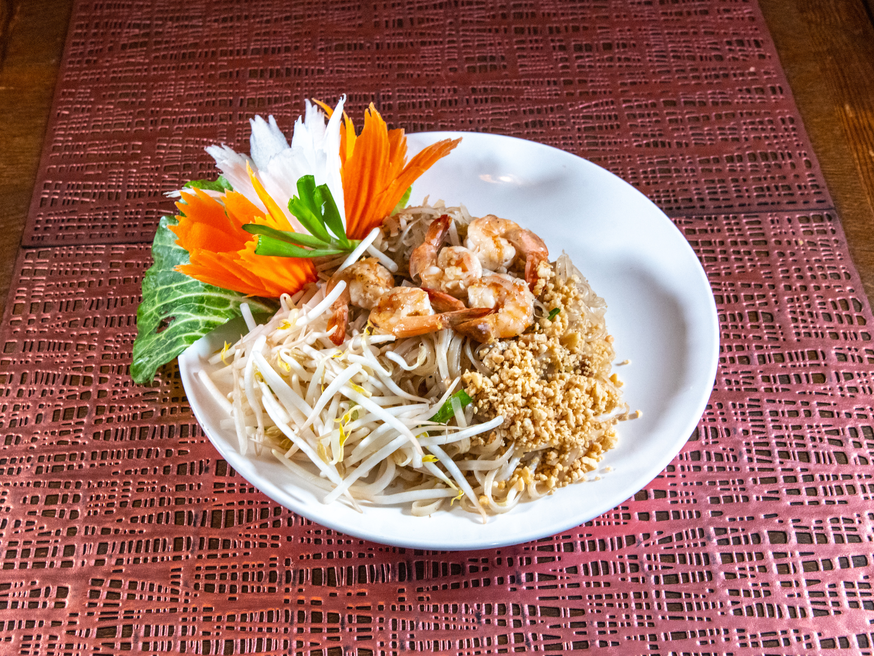 Order Pad Thai Noodle food online from Papathai Harlem store, New York on bringmethat.com