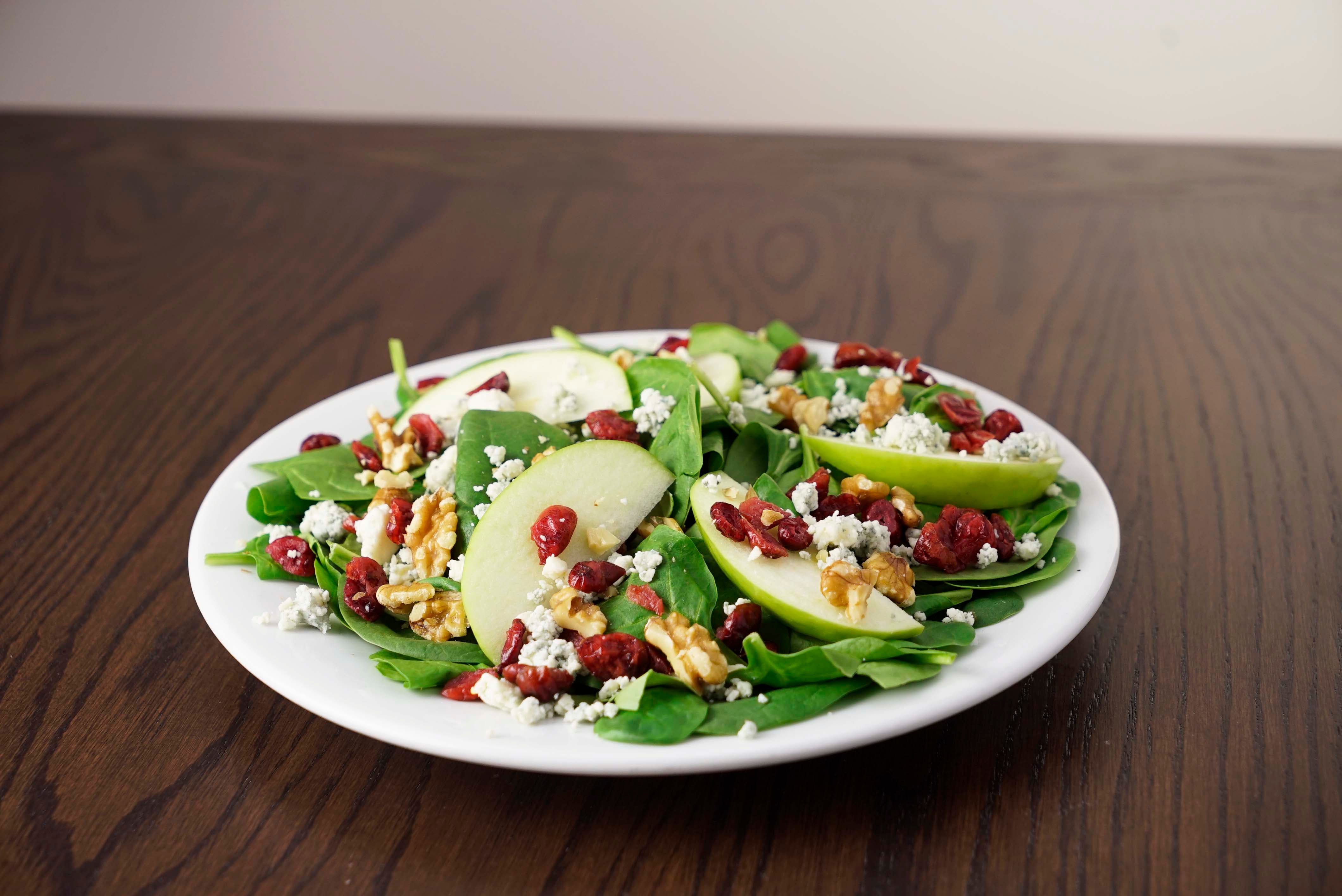 Order Spinach Gorgonzola Salad - Salad food online from Rosati store, Prescott on bringmethat.com