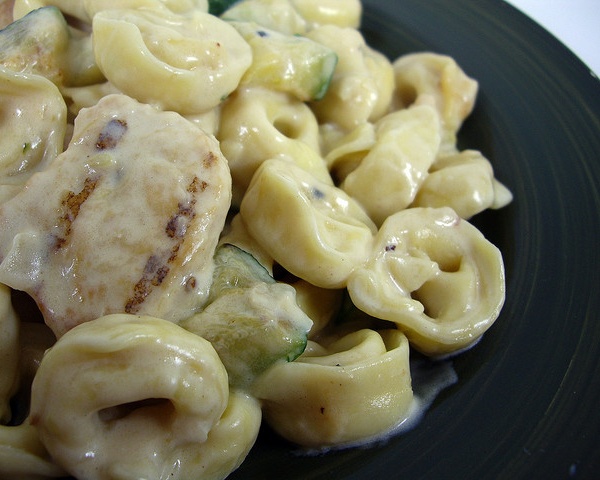 Order Fettuccine Alfredo with Grilled Chicken and Broccoli food online from Planet Pizza store, Stamford on bringmethat.com