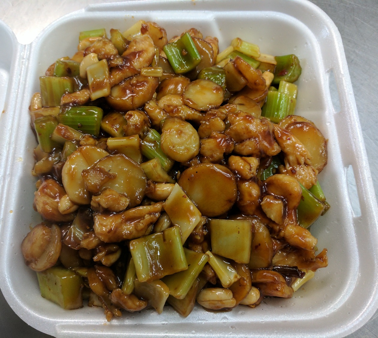 Order 66. Kung Pao Chicken food online from Golden Pearl store, Salt Lake City on bringmethat.com