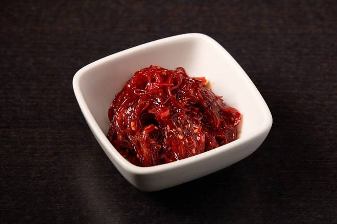 Order SPICY SEAWEED SALAD food online from Ra Sushi Dulles store, Dulles on bringmethat.com