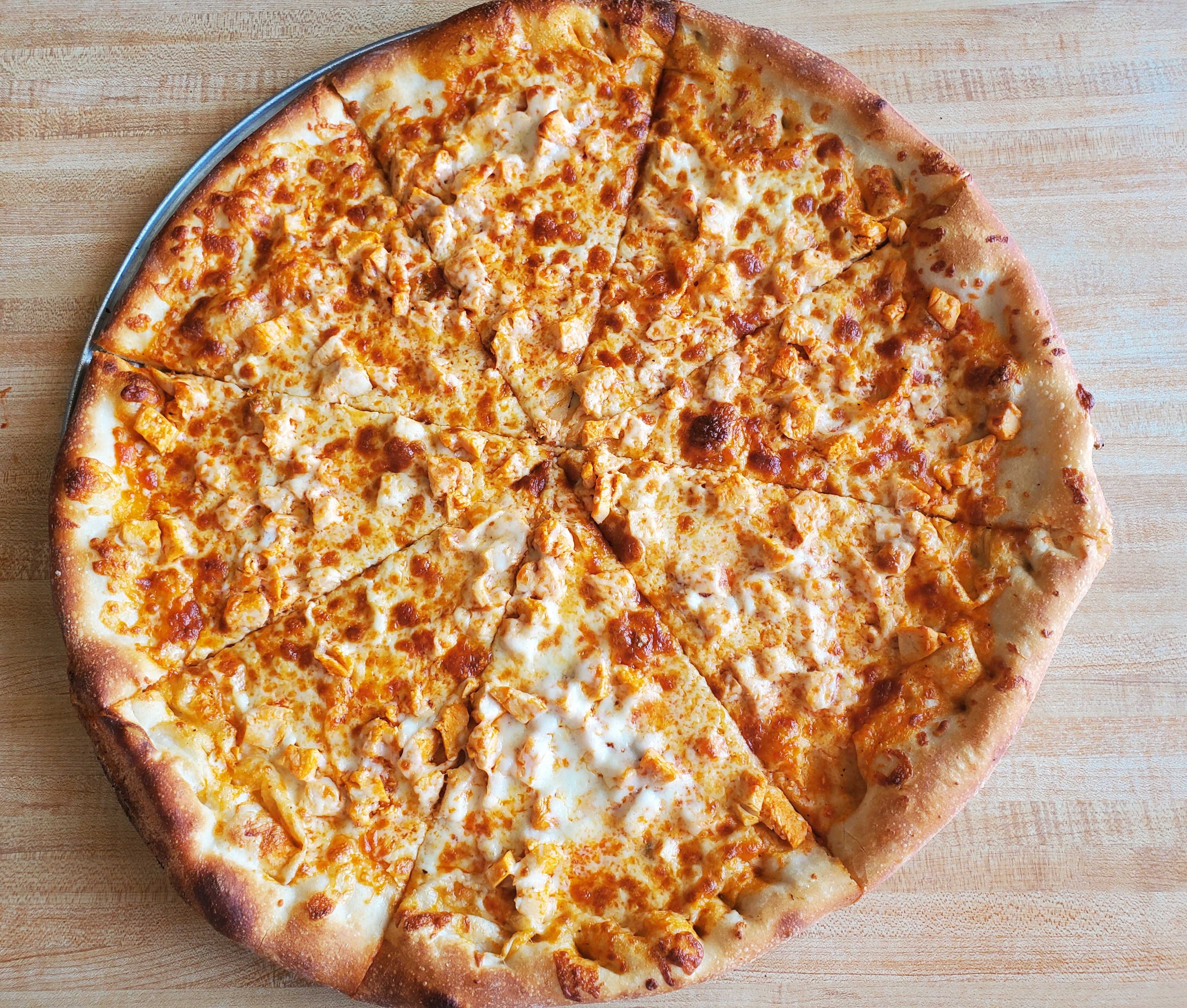 Order Buffalo Chicken Pizza food online from Pizza Central store, Albany on bringmethat.com