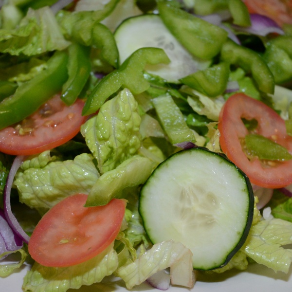Order Green Salad food online from Primo Pizza store, Daly City on bringmethat.com