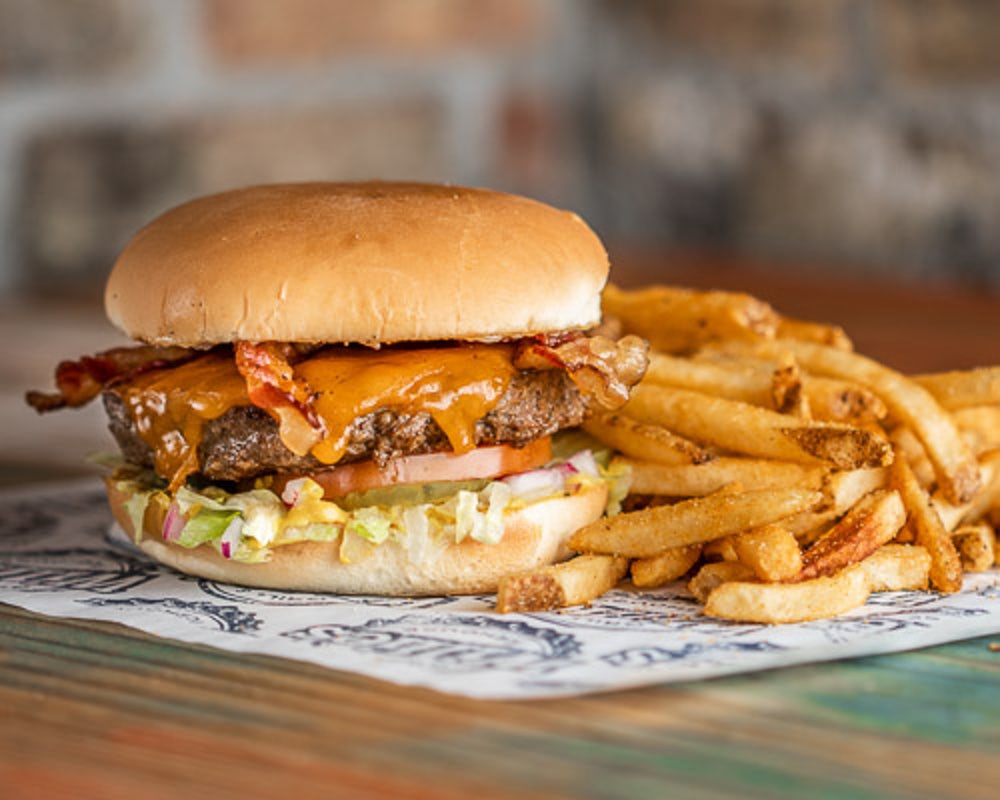 Order Bacon Willie Burger food online from Willie's Grill & Icehouse store, Hill Country Village on bringmethat.com