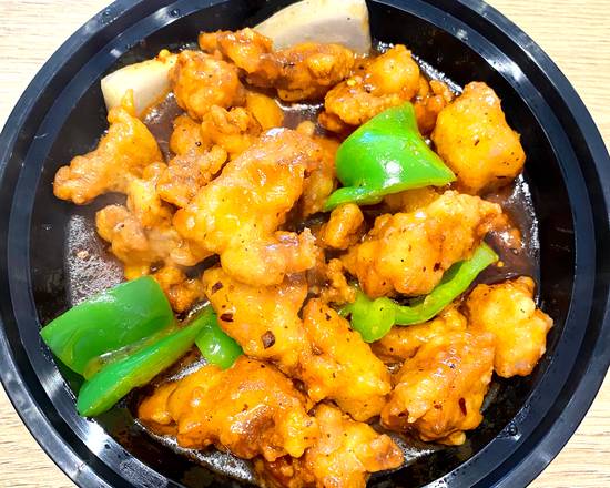 Order General Tso Chicken food online from Dragon Boat Charlotte store, Charlotte on bringmethat.com